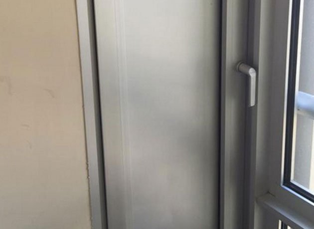 Un buen burleteado de puertas evita fugas de aire.