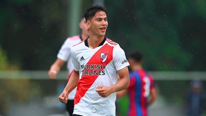 Flabián Londoño puede ser cedido en River