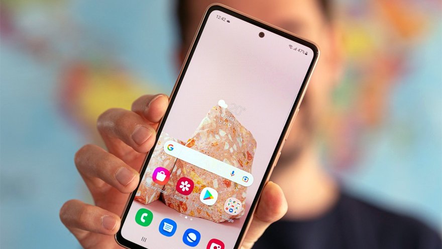 Samsung Galaxy A53.