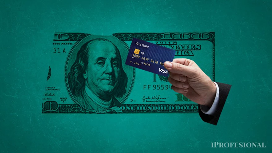 Nuevo "rulo" con la tarjeta: la maniobra para pagar menos por compras hechas al dólar turista y sacar una ganancia