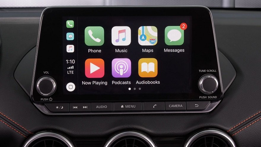 Pantalla Nissan Sentra.