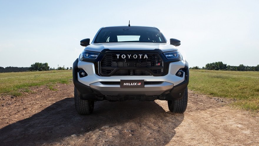 La nueva Hilux tiene trochas más anchas y aseguró la estabilidad.