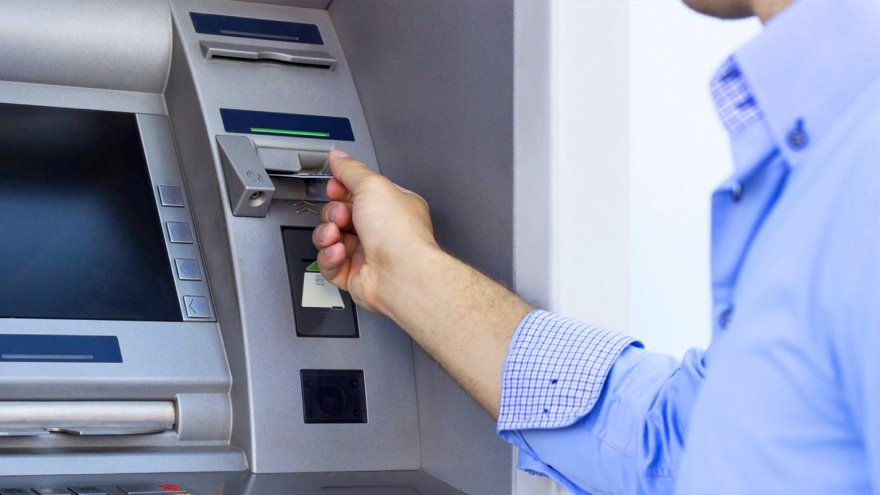A través de simples pasos, podrás depositar tus dólares a través del cajero automático