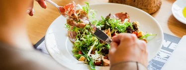 Una dieta basada en plantas podría ayudar a reducir la presión arterial incluso consumiendo algo de carne o lácteos 