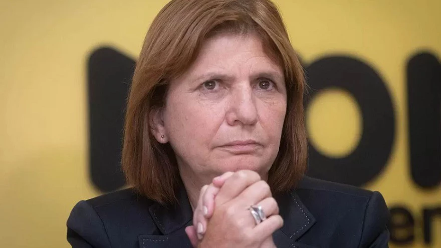 Bullrich prometió "sacar el cepo al dólar de manera inmediata" y el fin de las retenciones