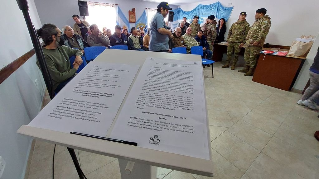 El Honorable Concejo Deliberante de El Chaltén, reconoció a los Veteranos de la Guerra de Malvinas.