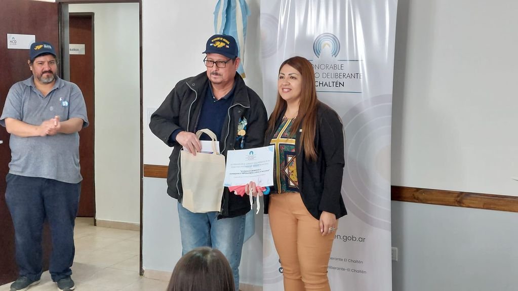 El Honorable Concejo Deliberante de El Chaltén, reconoció a los Veteranos de la Guerra de Malvinas.