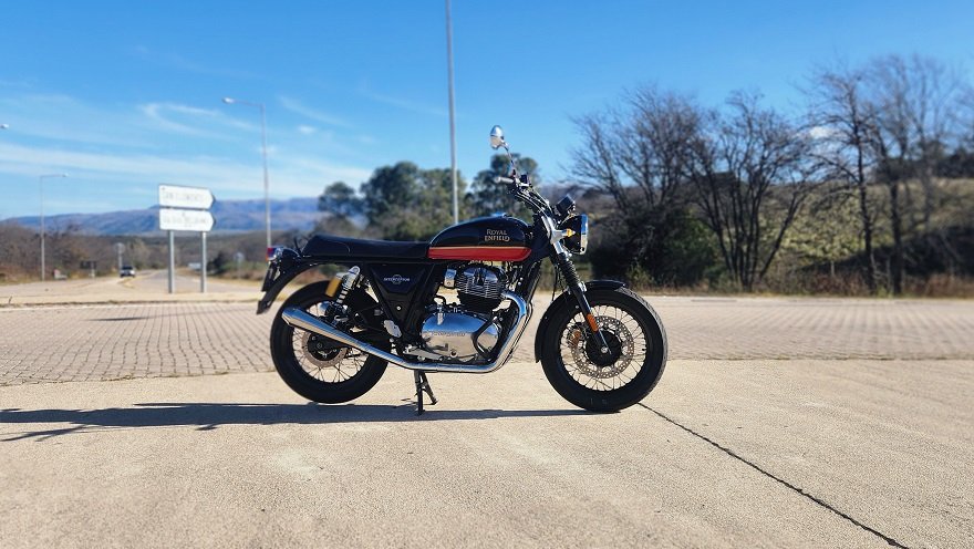 La Interceptor, con diseño vintage, se volvió la más exitosa de la marca.