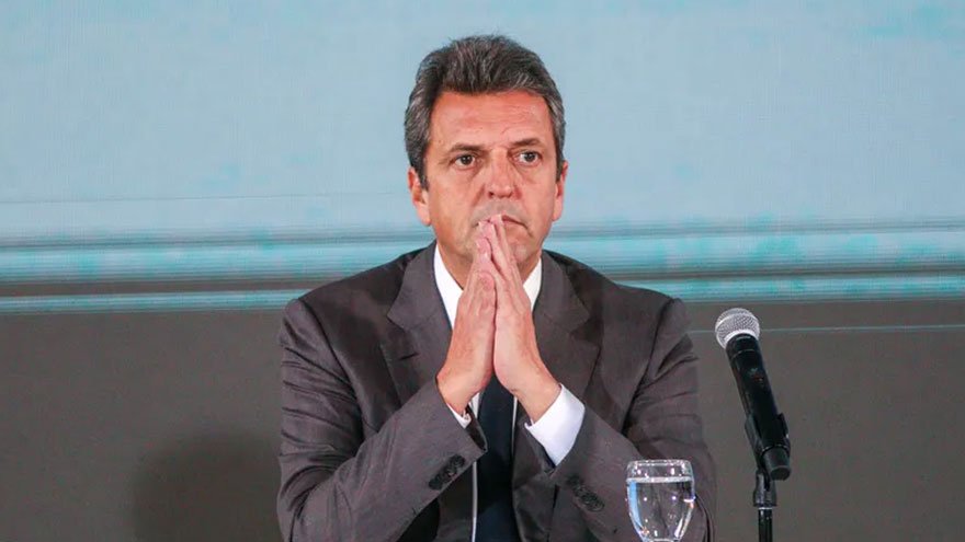 Reservas al límite y dolarización total de portfolios: ¿cuáles son las chances de Massa de cara a las PASO?