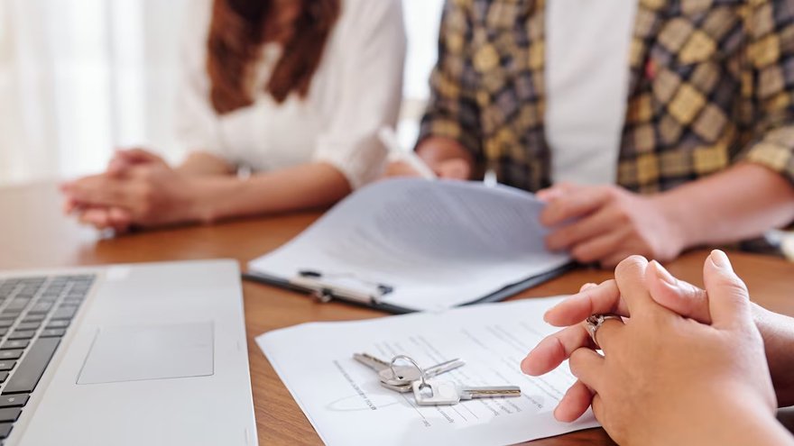Las prórrogas de contratos se han vuelto una constante en las inmobiliarias.