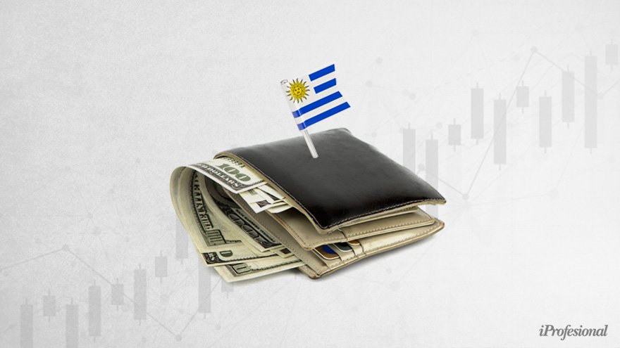 Comprar dólares en Uruguay con pesos argentinos implica desembolsar hasta $1.353 por billete.