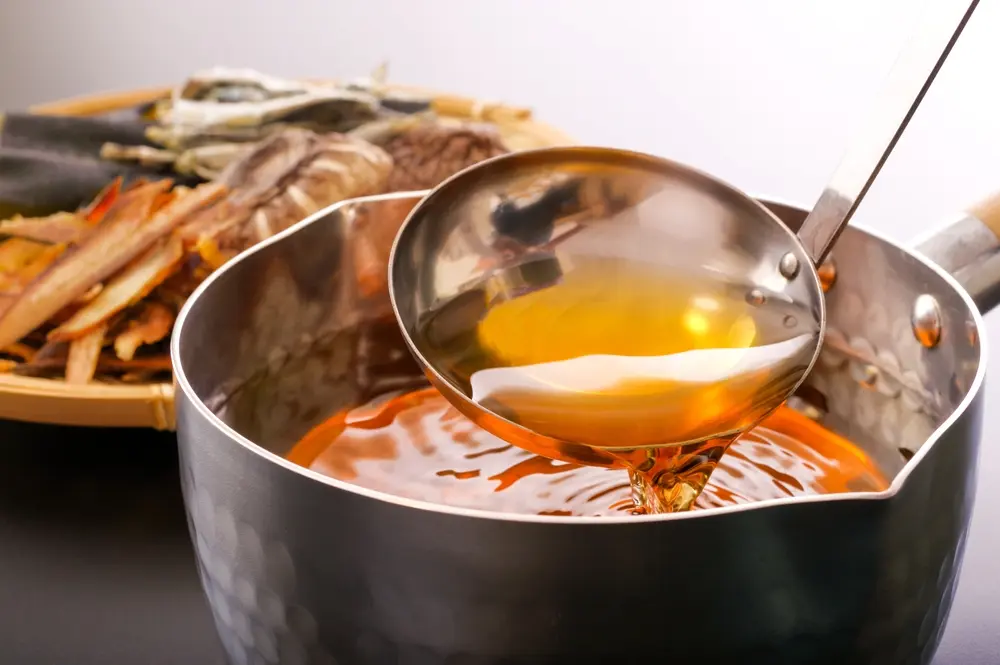Cómo hacer dashi para condimentar