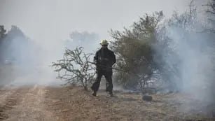 Incendios en Córdoba: focos activos en el sur de la provincia y riesgo extremo el fin de semana.