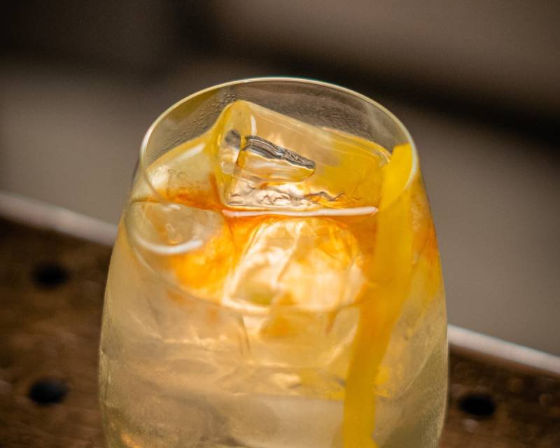 Esta y otras versiones del Gin Tonic pueden probarse en el bar de Mona Gallosi. 