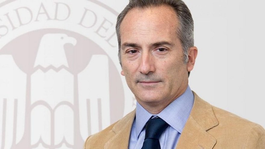 El alejamiento de Emilio Ocampo se interpretó como una postergación del plan dolarizador, pero no necesariamente como su descarte