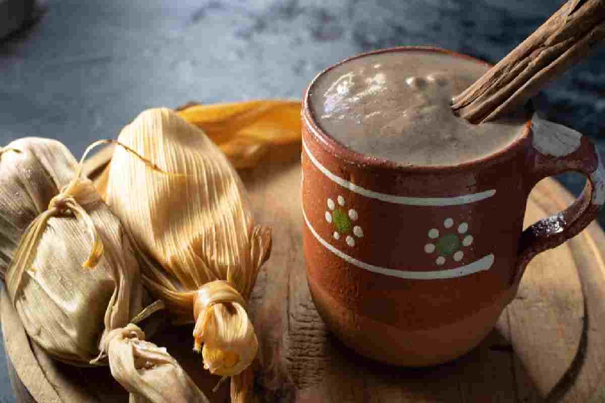 Champurrado de chocolate con masa