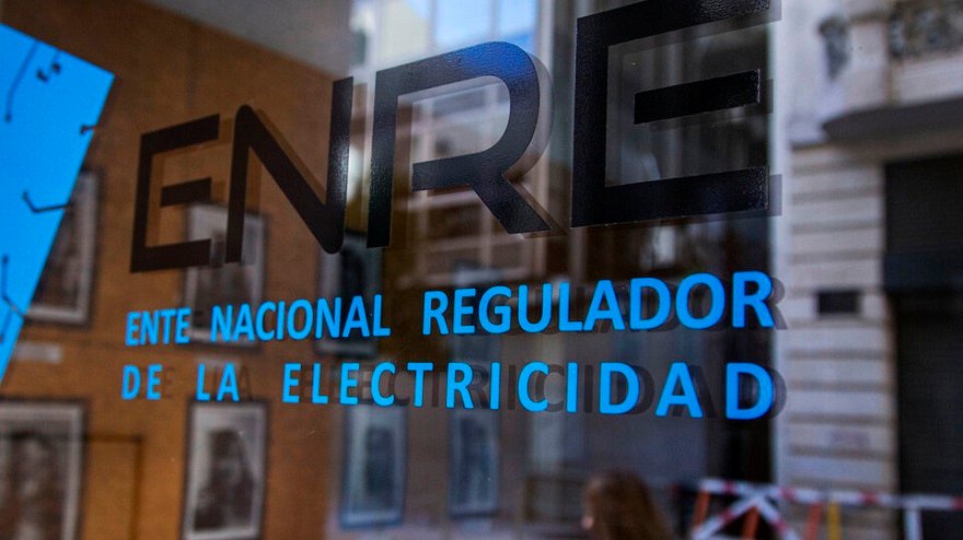 El ENRE tiene una calculadora en la web que permite calcular consumos de energía.