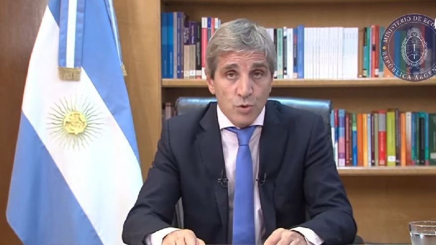 Analistas afirman que el mercado reaccionó bien a medidas de Caputo