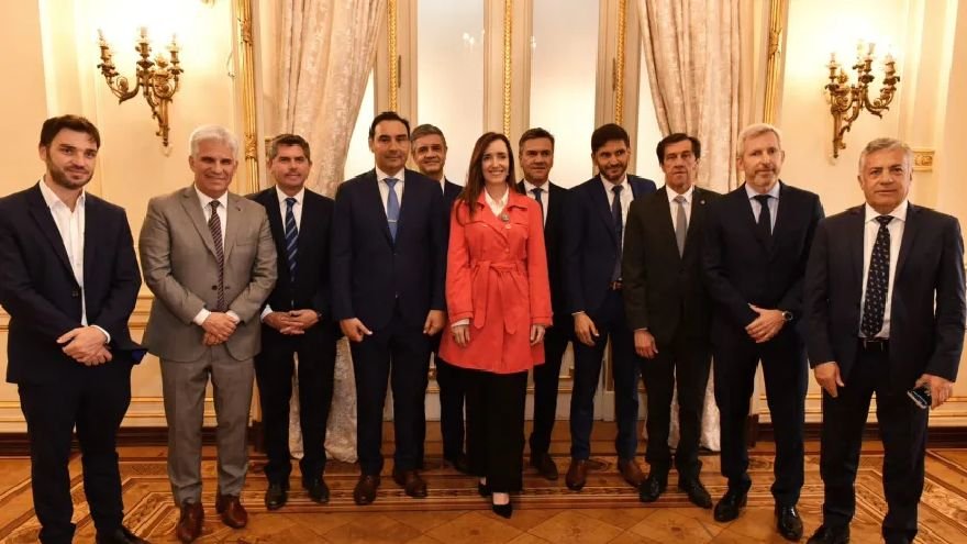 La vicepresidente Victoria Villarruel participó de la reunión con gobernadores, entre ellos, los de Juntos por el Cambio