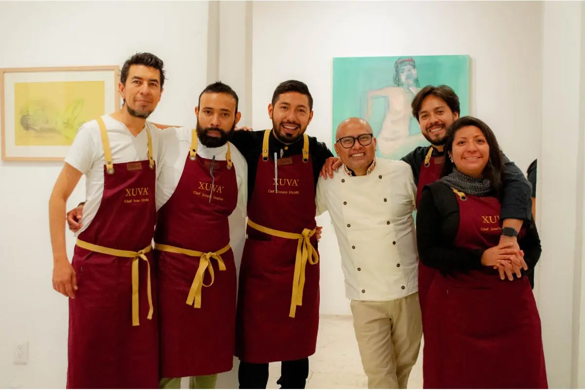 Juan Aquino del restaurante XUVA compartió fogones con los reconocidos chefs Gustavo Macuitl, Josefina López, Erik Santiago, Joaquín Esquivel e Iván Ortiz