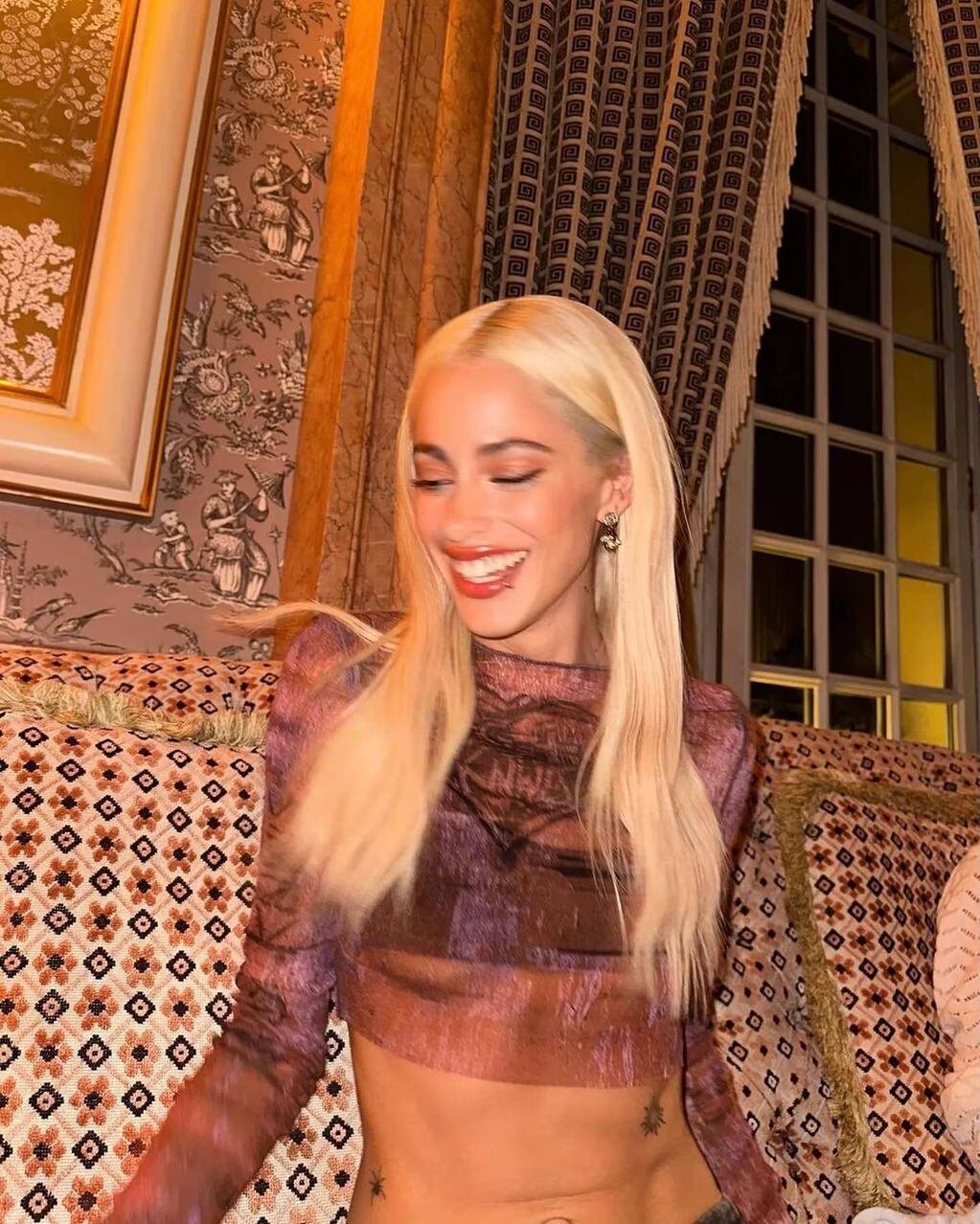 El look exclusivo de la artista.