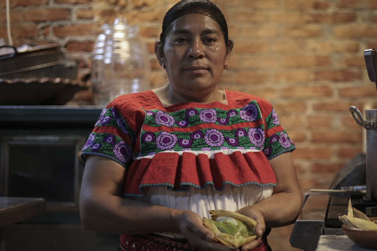 Cristina Martínez, nanacatera y cocinera tradicional.