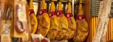 Carrefour desafía a El Corte Inglés rebajando el mejor jamón ibérico: una pieza de 7 kg al precio más barato 