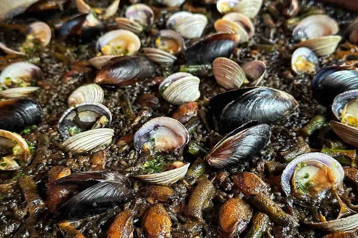 aquí te digo dónde comer paella tradicional española