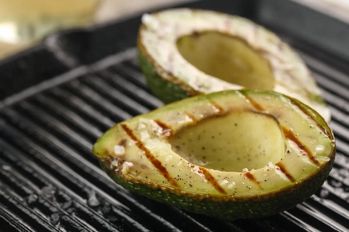 aguacates tatemados