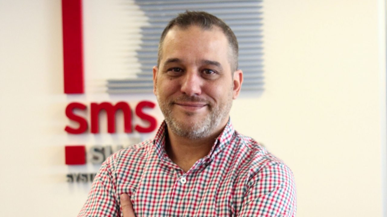 La tecnología no amenaza, quienes no sepan usarla sí; la IA es oportunidad para los expertos