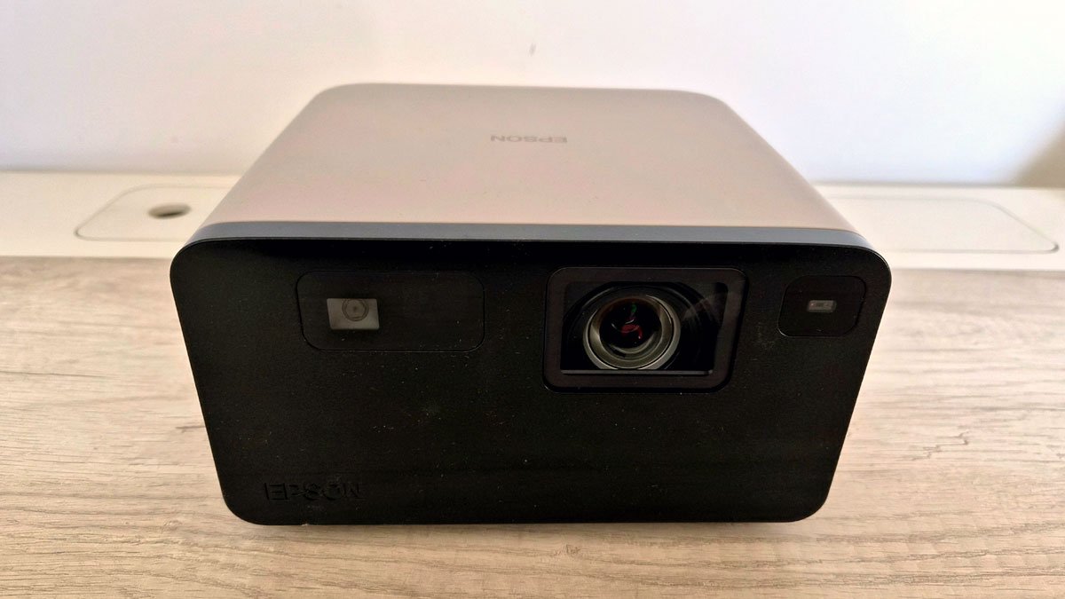 El proyector no dispone de baterías.
