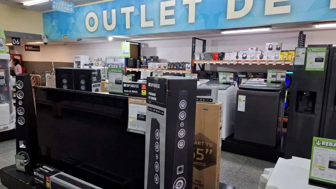 Supermercado Coto vende celulares por menos de $300.000: descuentos de hasta 20% y cuotas
