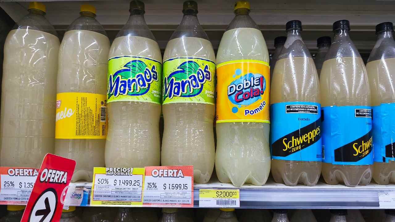 Las gaseosas de la marca Manaos ya se encuentran en las góndolas de Coto