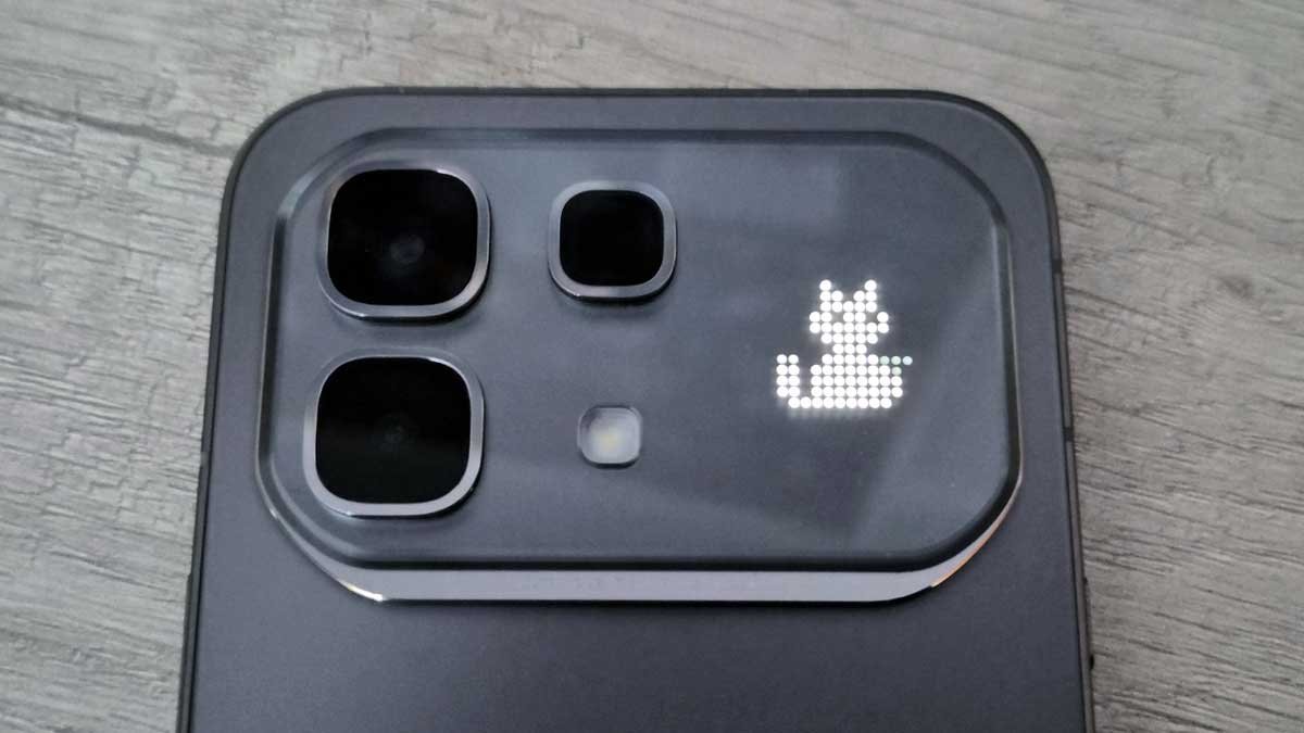 Una de las animaciones disponibles para la parte trasera del celular.