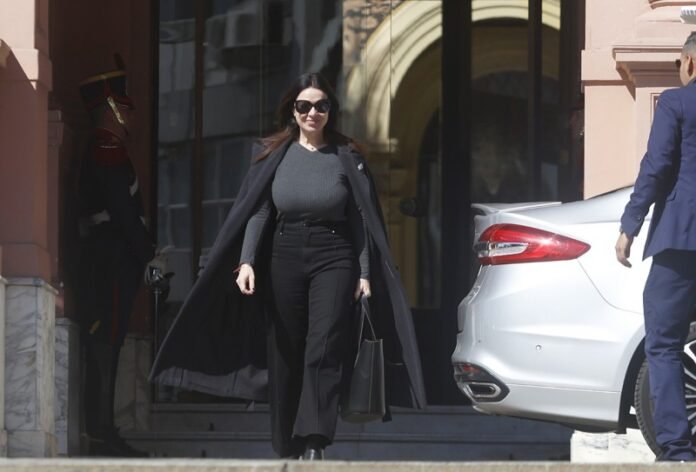 El rush político de Pettovello, furiosa porque Karina la dejó afuera de la mesa nacional