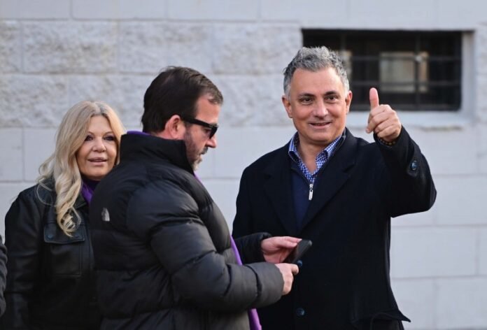Bronca de los libertarios de Bahía con Pareja porque les impone referentes del Conurbano